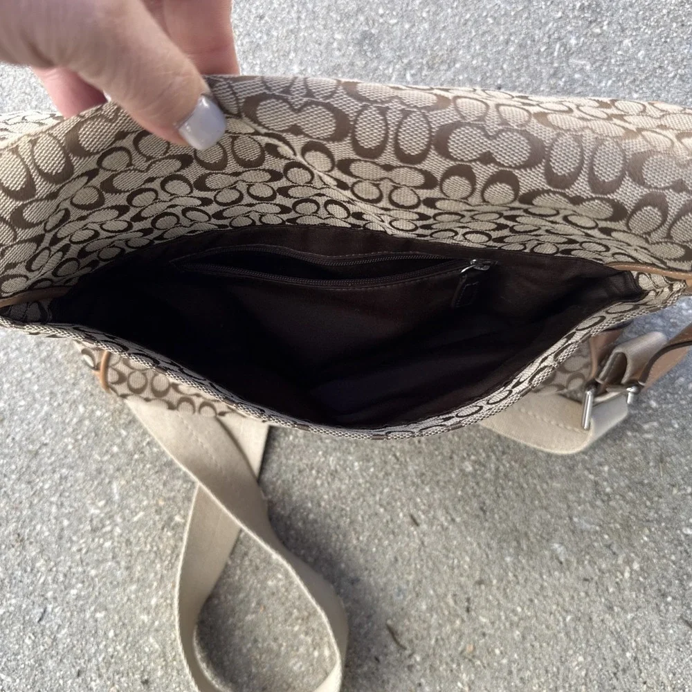 Coach Signature Small‎ Messenger Bag Jacquard Khaki/Camel HANDBAG PURSE F70283